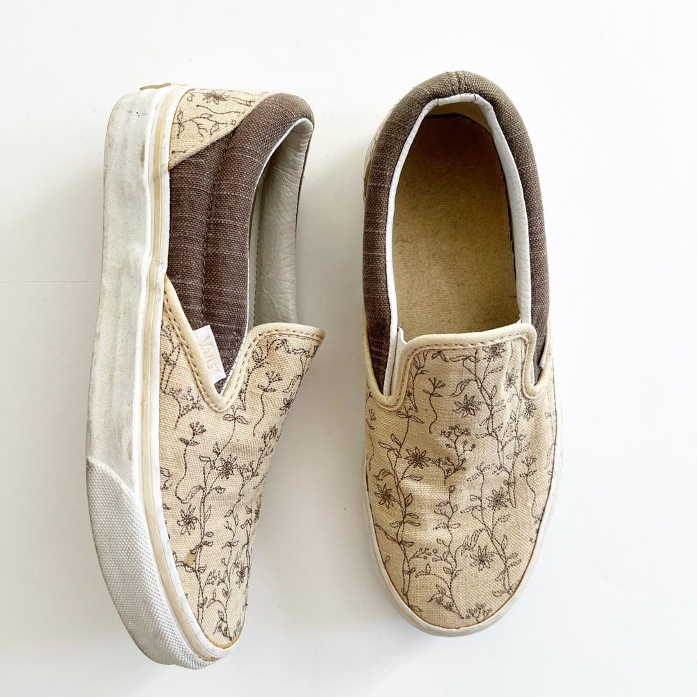 Vans Slip On Style Floral Print Boho Sneaker Size 6 Taupe Beige Tan Earth Tones